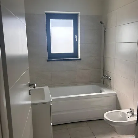 Divany - Coresi Mall Apartment Brasov