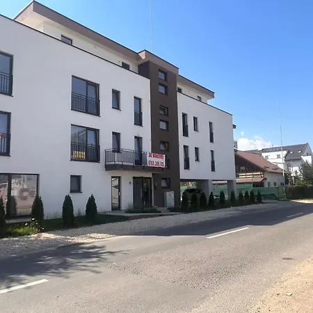 Divany - Coresi Mall Apartment