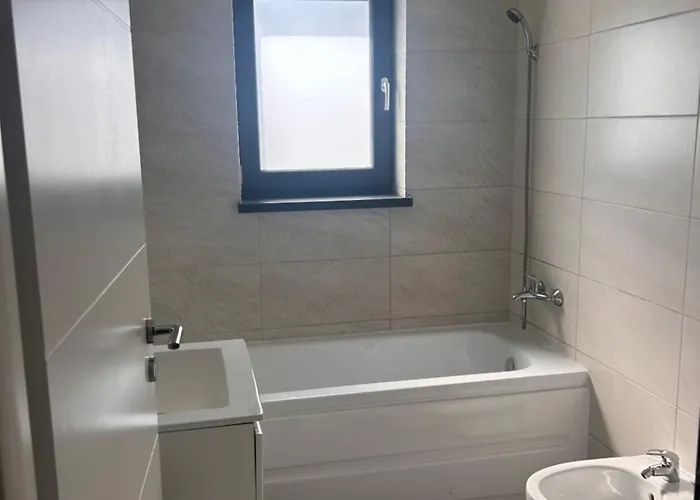 Divany - Coresi Mall Apartment Brasov